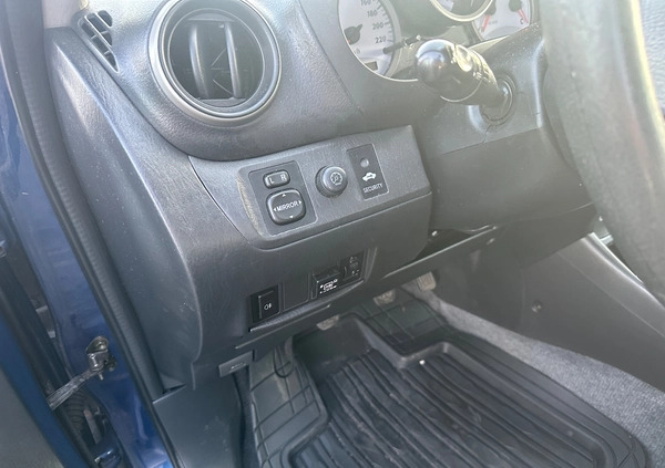 Toyota RAV4 cena 21900 przebieg: 175000, rok produkcji 2003 z Bydgoszcz małe 56